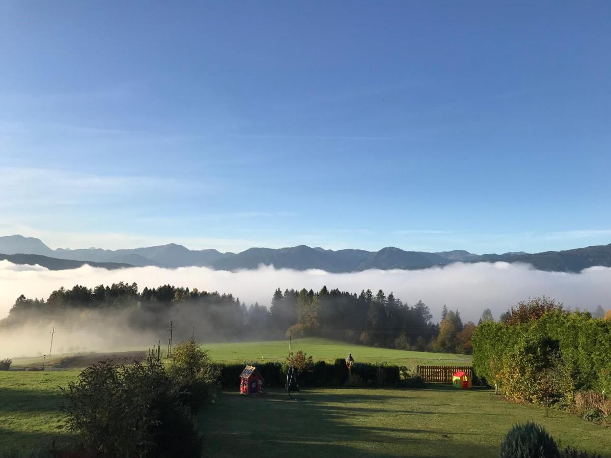 Landhaus Seeblick Millstatt Bagian luar foto